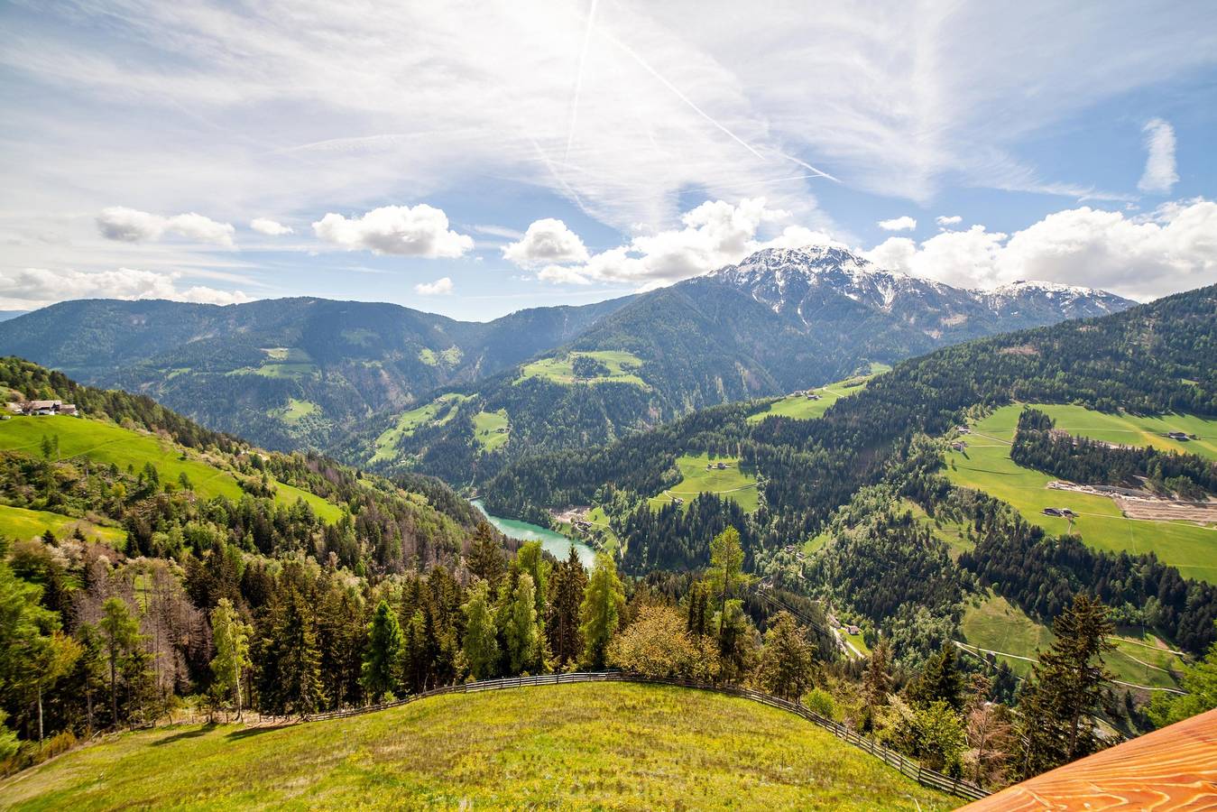 Ganze Wohnung, Ferienwohnung Bergblick" mit Seeblick, privater Terrasse und eigenem Garten in St. Pankraz, Ortleralpen