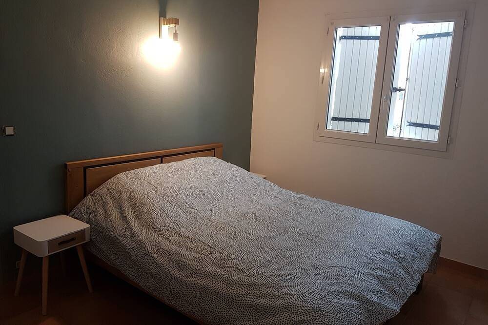 Maison 90m2 + Véranda Avec Piscine Privée sur Roquemaure Gard in Roquemaure, Region de Nimes