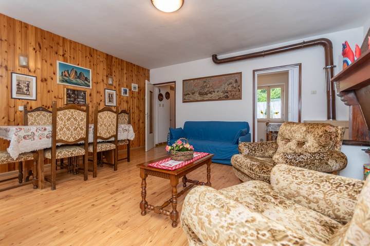 Gîte pour 6 personnes, avec balcon et jardin, animaux acceptés à Falcade - 3