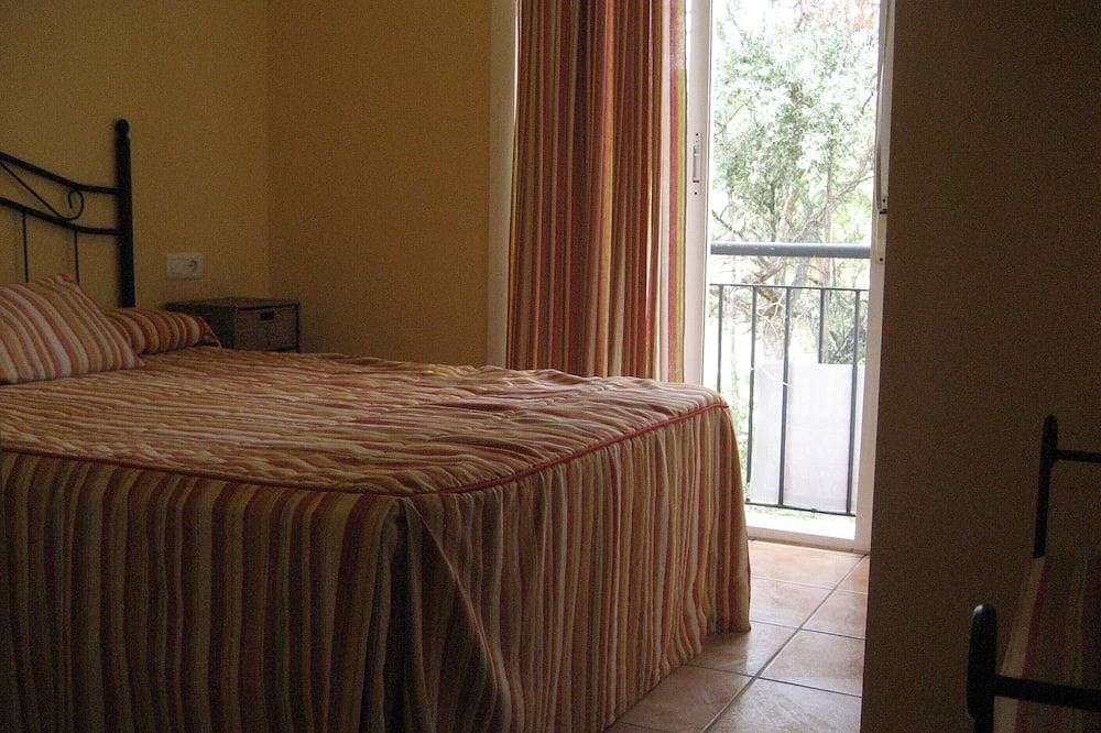 Residencial Golf Playa Iv in Islantilla, Lepe