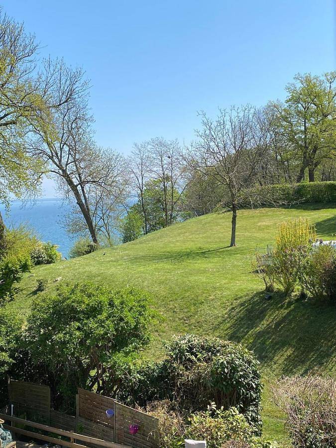 Location de vacances pour 6 personnes, avec Balcon et Vue à Yvoire