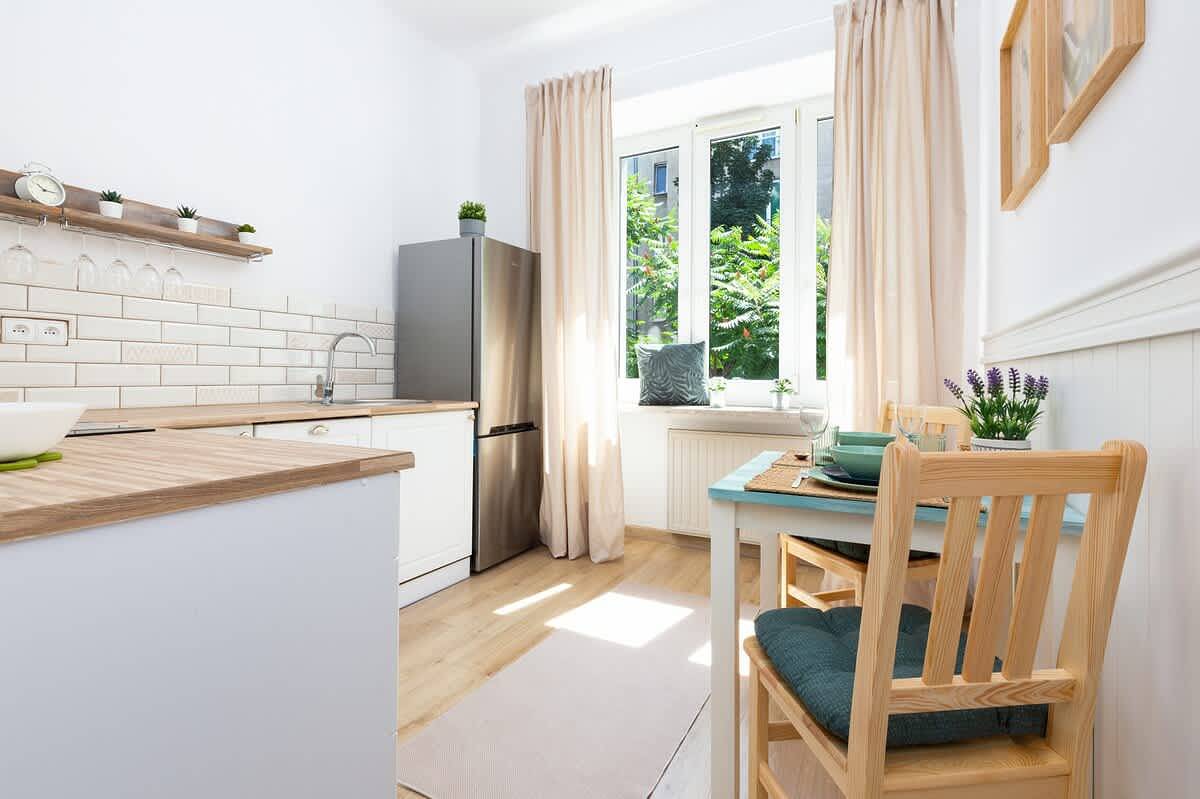 Geheel vakantieappartement, Stylish Studio in Mokotow | Close to Metro and Parks in Mokotów (Warschau), Warschau