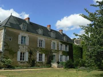 Chambre d’hôte pour 5 personnes, avec jardin dans Varennes (Vienne)