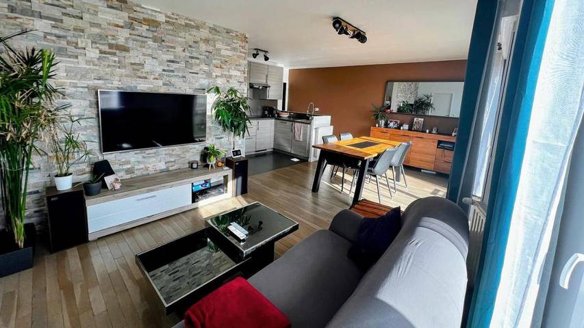 Gîte pour 6 personnes, avec balcon dans Gare De Massy - Palaiseau