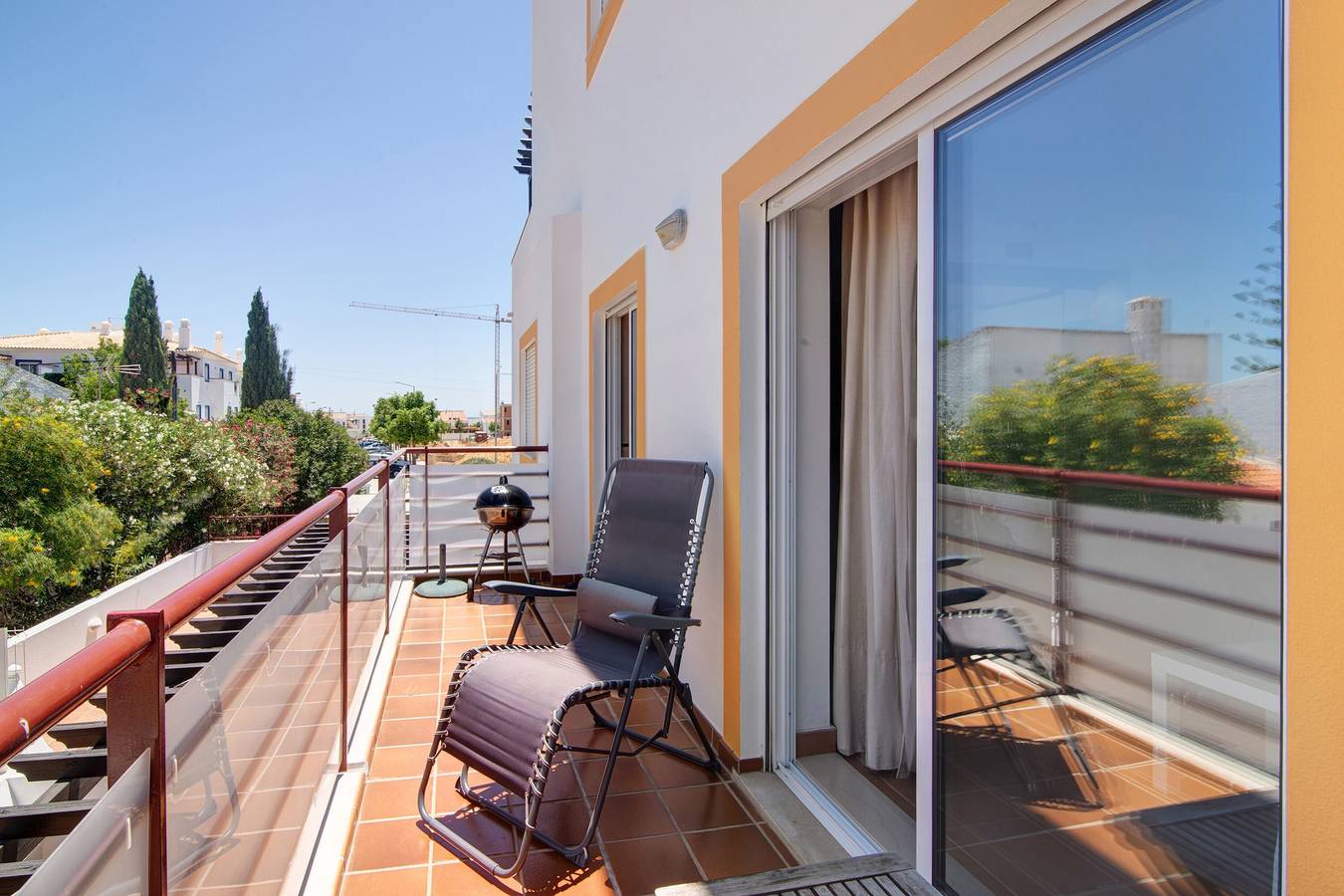 Apartamento entero, Apartamento 'Quinta Gomeira 69' con piscina compartida, jardín compartido y aire acondicionado in Cabanas de Tavira, Conceição e Cabanas de Tavira