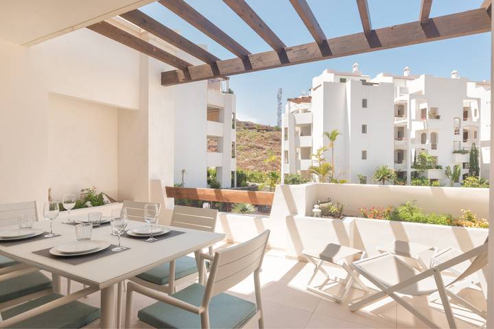 Colinas-Tahona 3.3 Penthouse Pool View & Jacuzzi 2 in Palm-Mar, Arona 