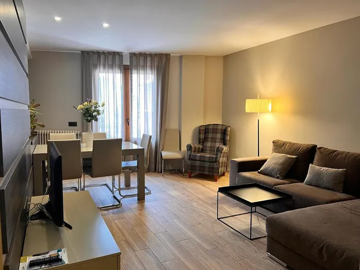Apartamento de vacaciones para 4 personas, con terraza y vistas - 1