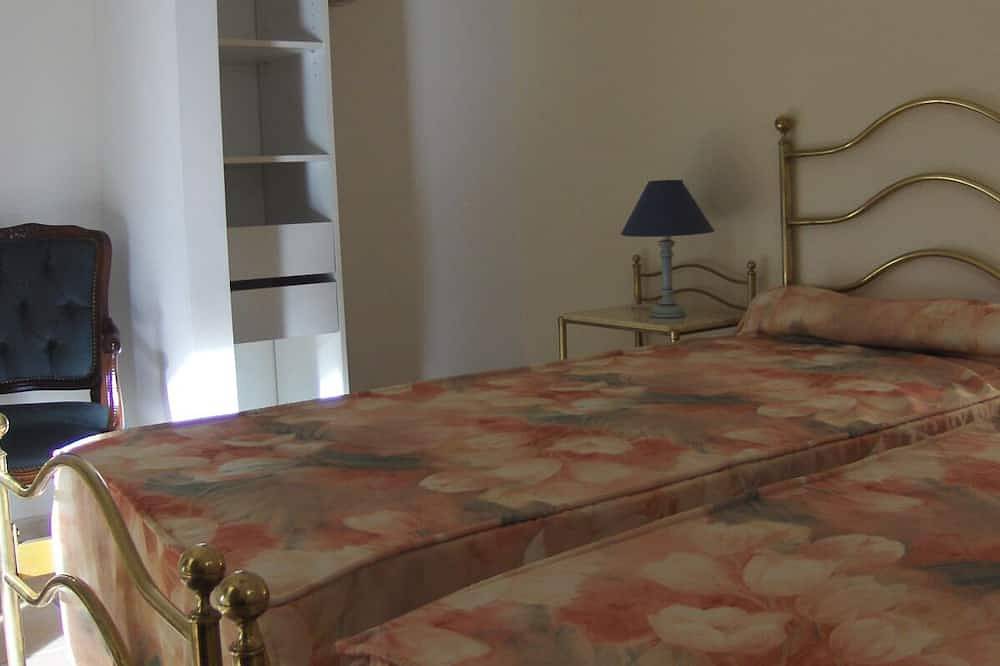 Bonita casa con terraza in Le Luc, Region de Draguignan