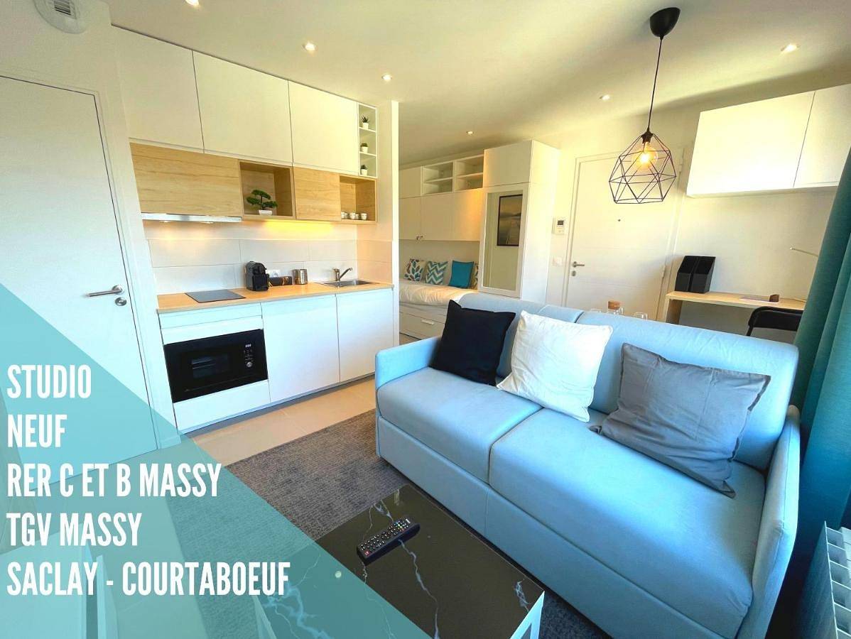 Appartement entier, Studio in Villejust, Essonne
