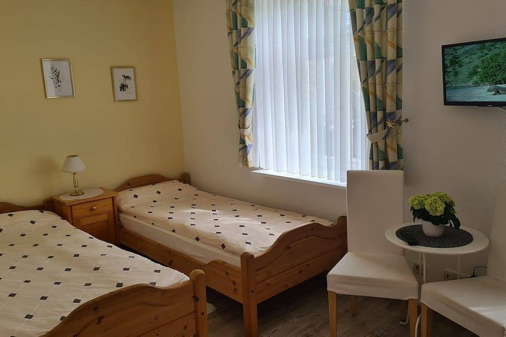 Ganze Wohnung, Liebevoll und komfortabel eingerichtete Ferienwohnung,  in ländlicher Idylle in Walsrode, Landkreis Heidekreis