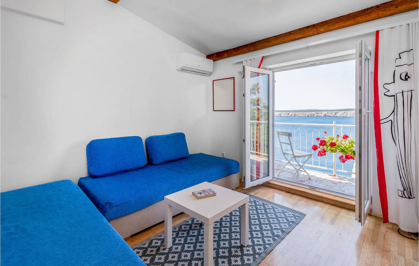 Ferienhaus für 4 Personen mit Terrasse in Jadranovo, Primorje-Gorski Kotar