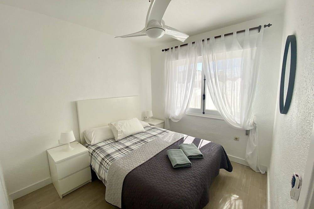 Villa espagnole traditionnelle avec piscine privée située à Los Balcones in Torrevieja, Costa Blanca
