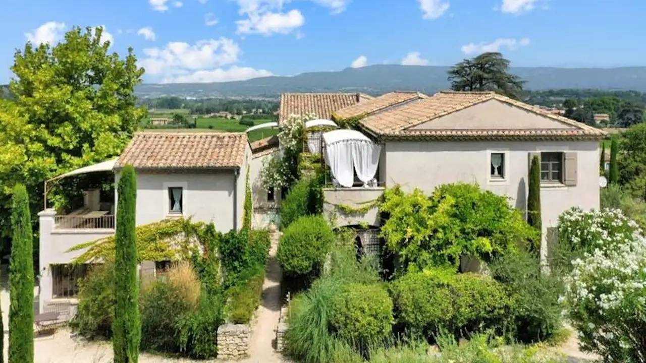 Entire holiday apartment, Ferienwohnung für 4 Personen (58 m²) in Commune d'Oppède in Oppède, Parc naturel régional du Luberon
