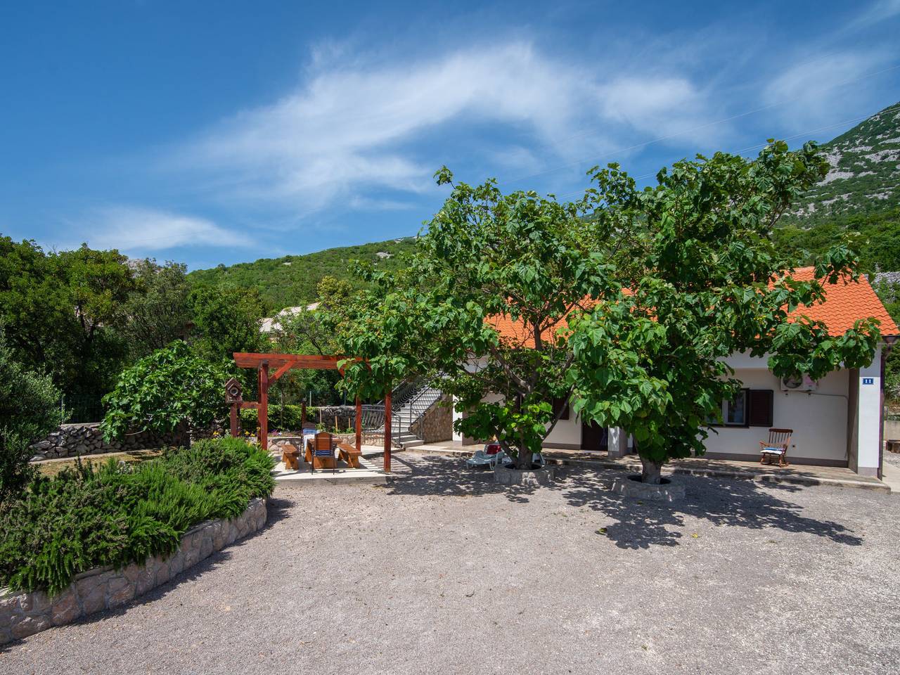 Ganze Wohnung, Sanja in Cesarica, Naturpark Velebit