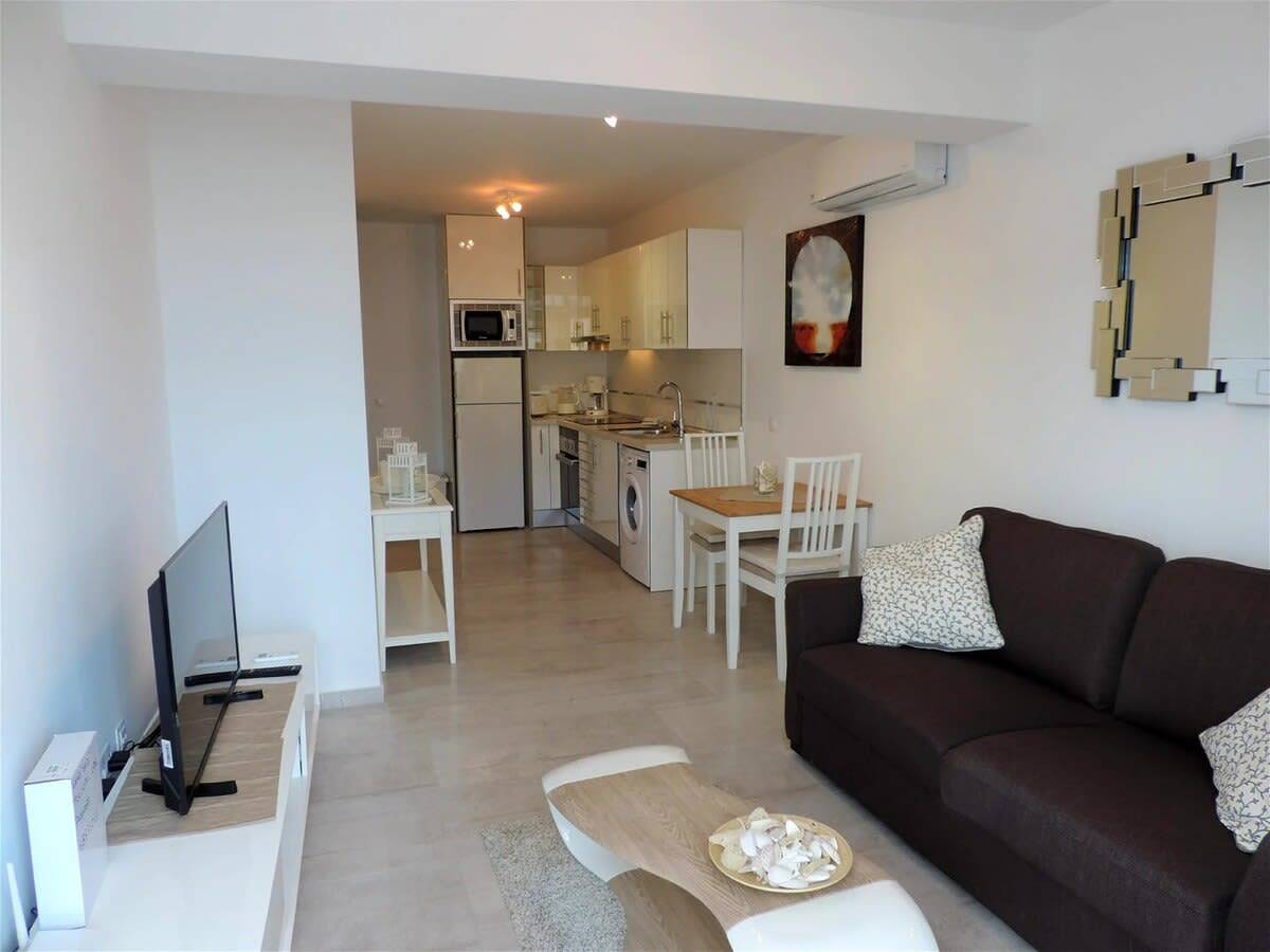 Entire apartment, Gracioseros 1 - Two Bed in Puerto del Carmen, Tías