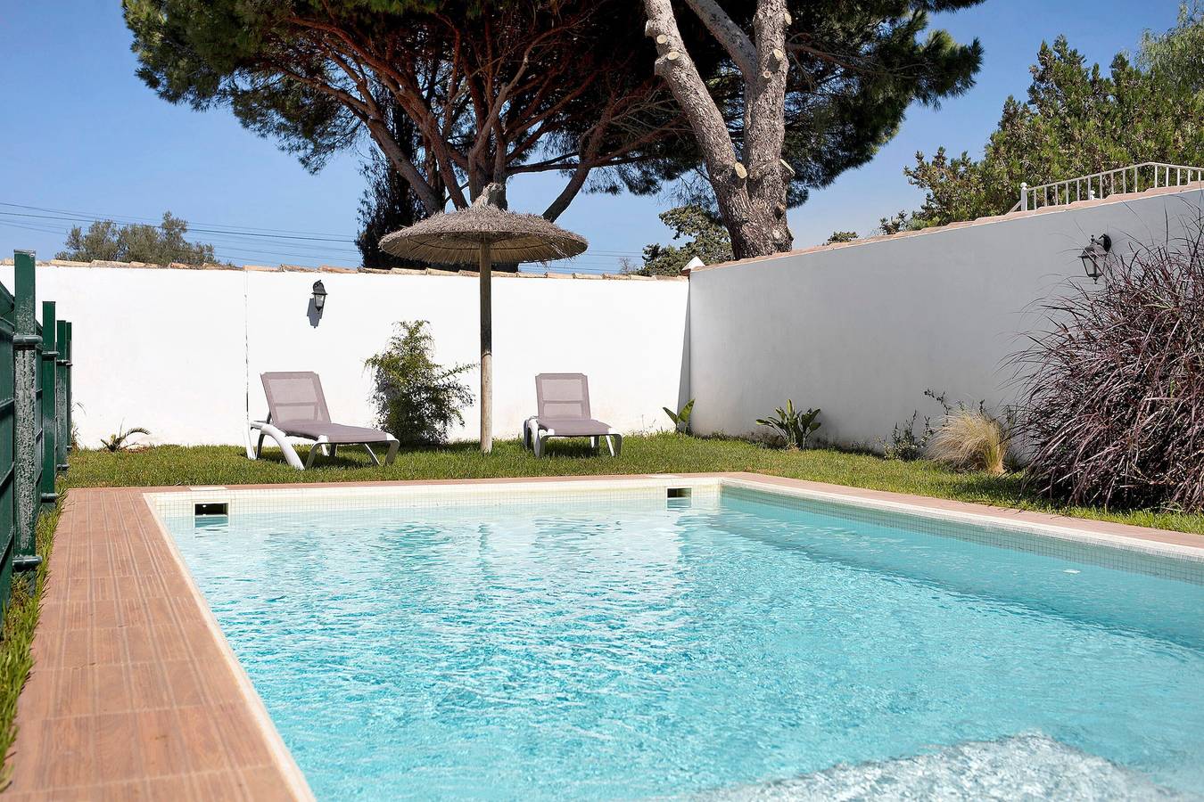 Casa de vacaciones Olivos 1b que admite mascotas, con piscina y Wi-Fi in Chiclana de la Frontera, Costa de la Luz