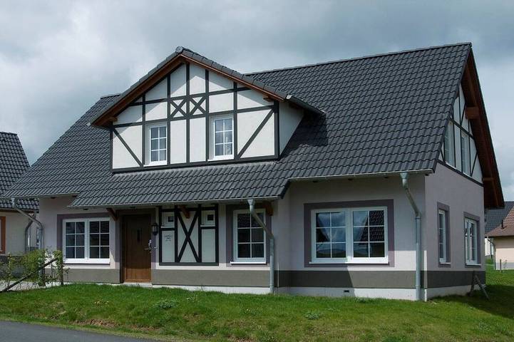 Ferienhaus für 14 Personen, mit Sauna und Garten sowie Pool - 1