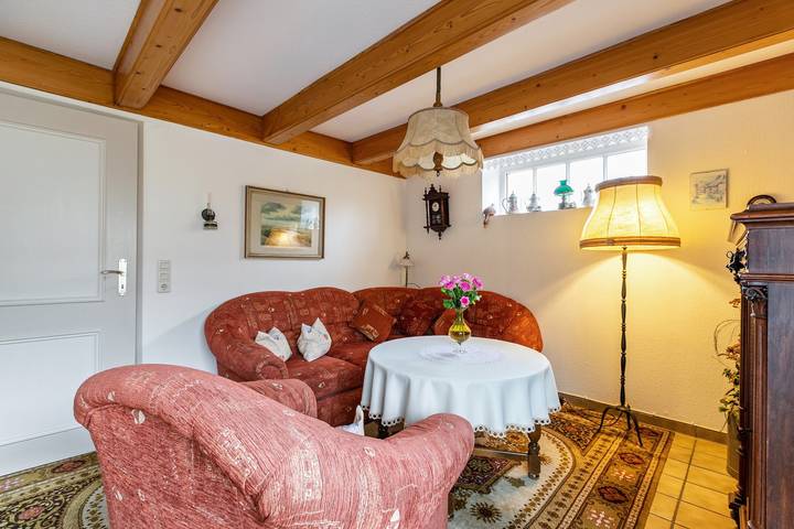 Ganze Wohnung, Ferienwohnung 'Nicolaisen' mit Privatterrasse, Gemeinschaftsgarten und Wlan in Langenhorn, Grünes Binnenland
