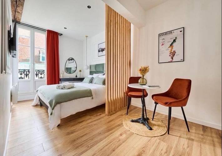 Gîte pour 2 personnes, avec vue dans Theatre Des Feuillants Dijon