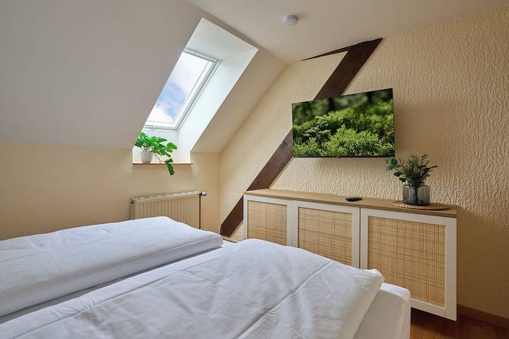 Appartement entier, Charming Apartment in Trier for up to 6 Guests – City Center – 2 Bedrooms in Trèves (Ville), Trèves