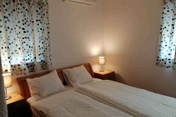 Location de vacances pour 10 personnes, avec jardin et terrasse, animaux acceptés dans Tarouca - 2