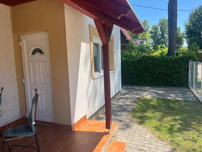 Ferienwohnung für 4 Personen, mit Terrasse und Garten sowie Seeblick in Balatonfenyves - 3