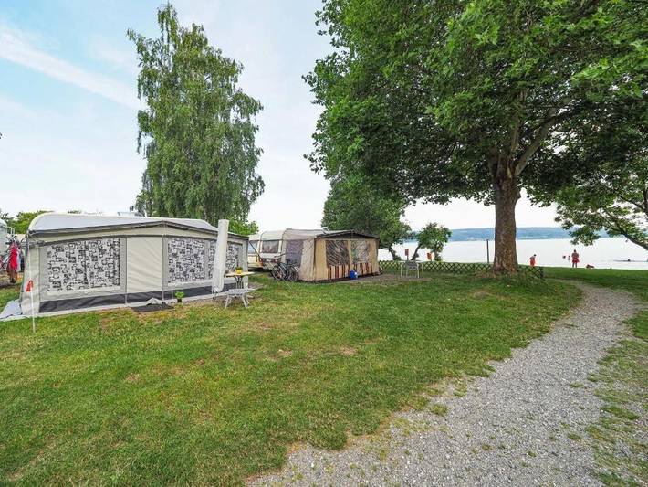 Camping für 4 Personen, mit Terrasse in Baden-Württemberg - 3