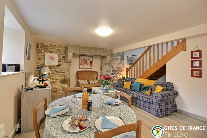 Gîte pour 4 personnes, avec terrasse et jardin à La Forêt-Fouesnant - 2