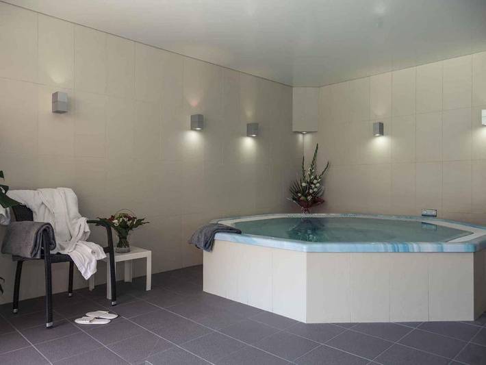 Hôtel pour 2 personnes, avec jacuzzi ainsi que piscine et terrasse dans Port de Dinan - 2