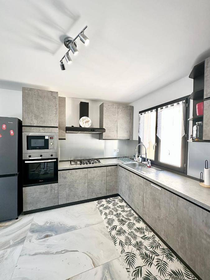 Location de vacances pour 6 personnes, avec jardin et vue à Rosans - 3