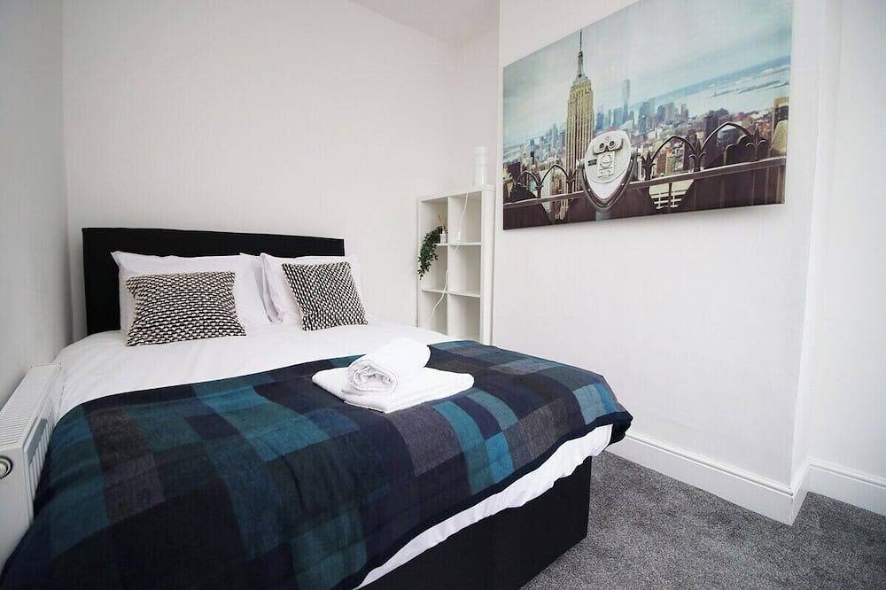 Royal Oak House by Tŷ Sa - 5 bedroom house in Cardiff, Cardiff region