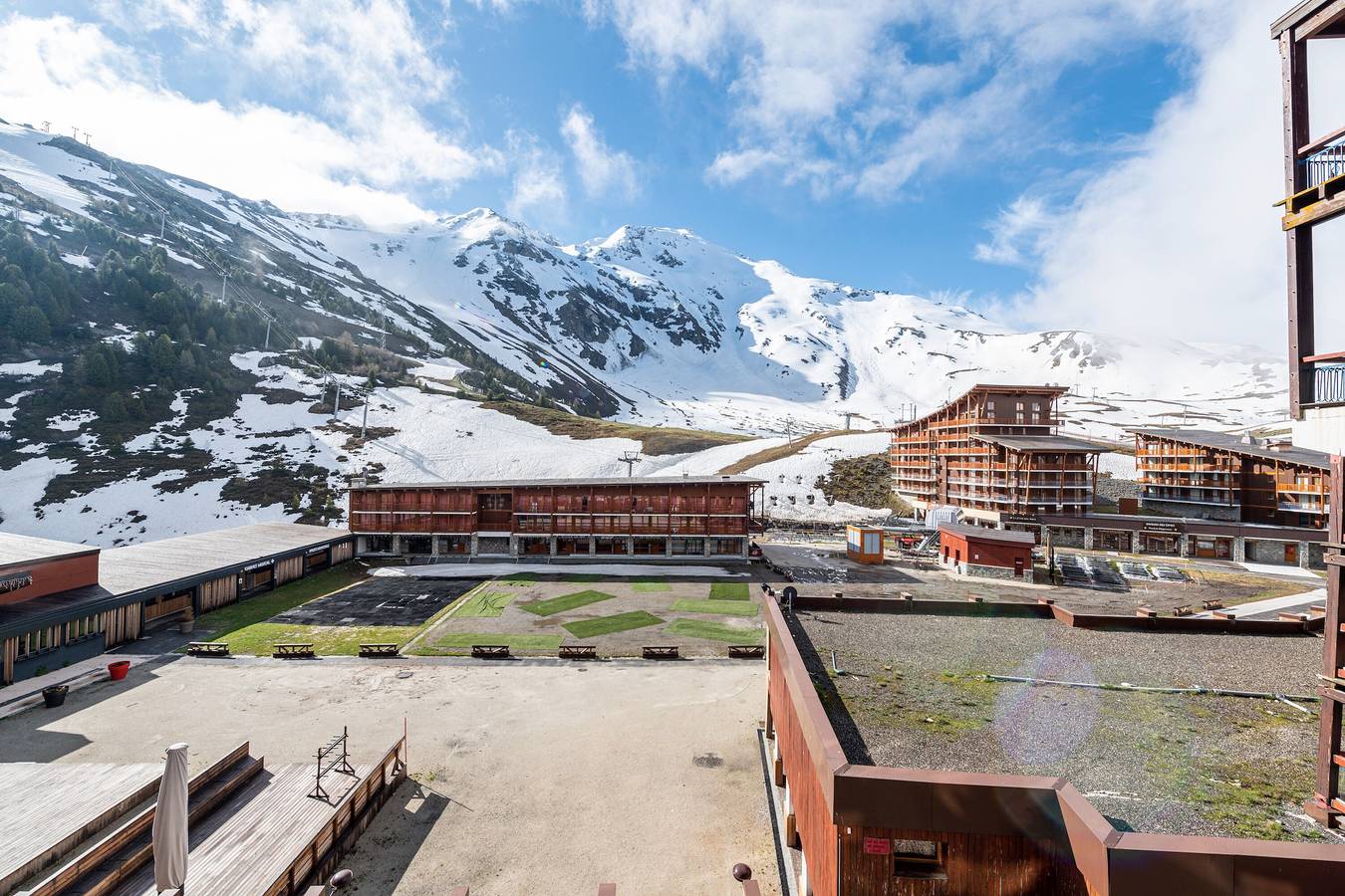 Appartement entier, Appartement "Aiguille Rouge 420" avec vue sur la montagne, balcon et Wi-Fi in Les Arcs, Bourg-Saint-Maurice