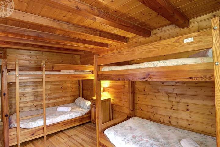 Gîte pour 8 personnes, avec terrasse, animaux acceptés à Saint-Bonnet-le-Courreau - 2