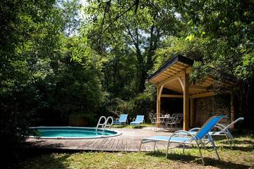 Gîte pour 4 personnes, avec balcon et jardin à Caylus