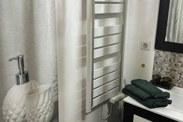 Chambre D’hôte pour 3 Personnes dans Nîmes, Région de Nîmes, Photo 3