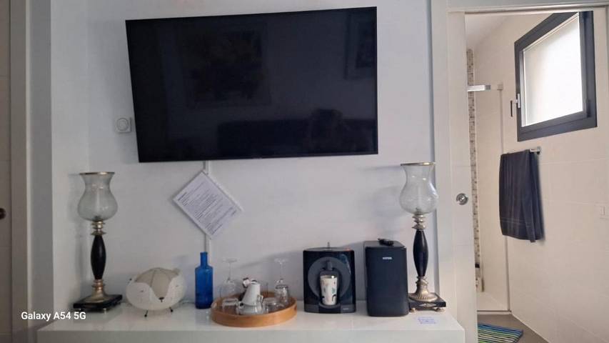 Chambre d’hôte pour 2 personnes, avec terrasse ainsi que piscine et vue à Sitges - 4