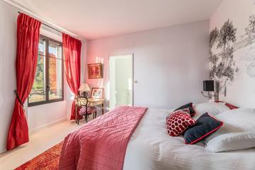 Chambre d’hôte pour 2 personnes, avec vue ainsi que piscine et jardin à Toulenne