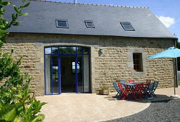 Gîte pour 7 personnes, avec terrasse et jardin, animaux acceptés à Ploubezre - 2