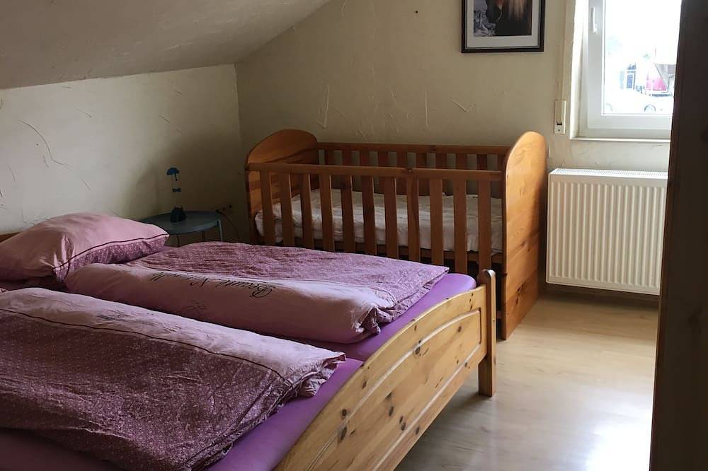 Ganze Wohnung, Ferienwohnung Riedwiesen mit 3 Schlafzimmer auf Westernranch über 100qm in Bad Rappenau, Kraichgau