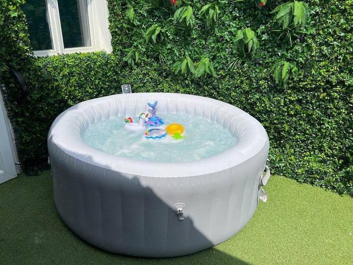 Gîte pour 4 personnes, avec jardin ainsi que jacuzzi et piscine à Lens - 4