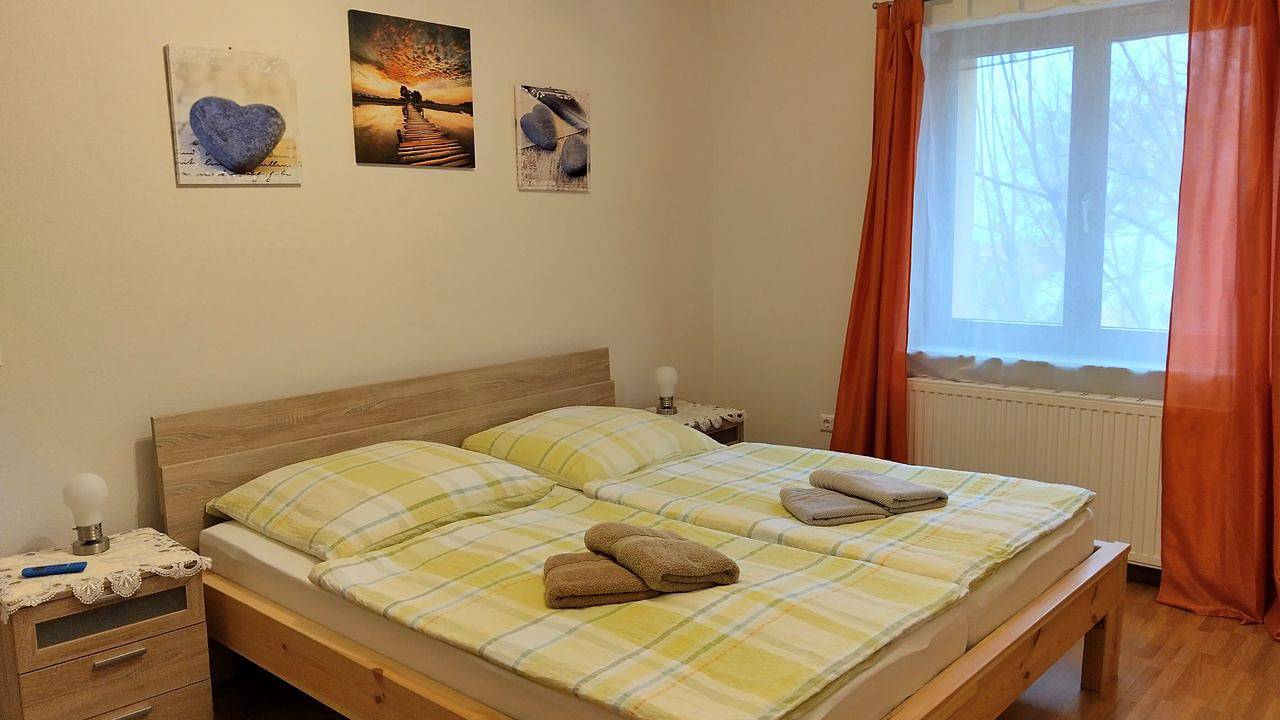 Ganze Ferienwohnung, Ferienwohnung für 4 Personen (75 m²) in Dresden in Dölzschen, Dresden