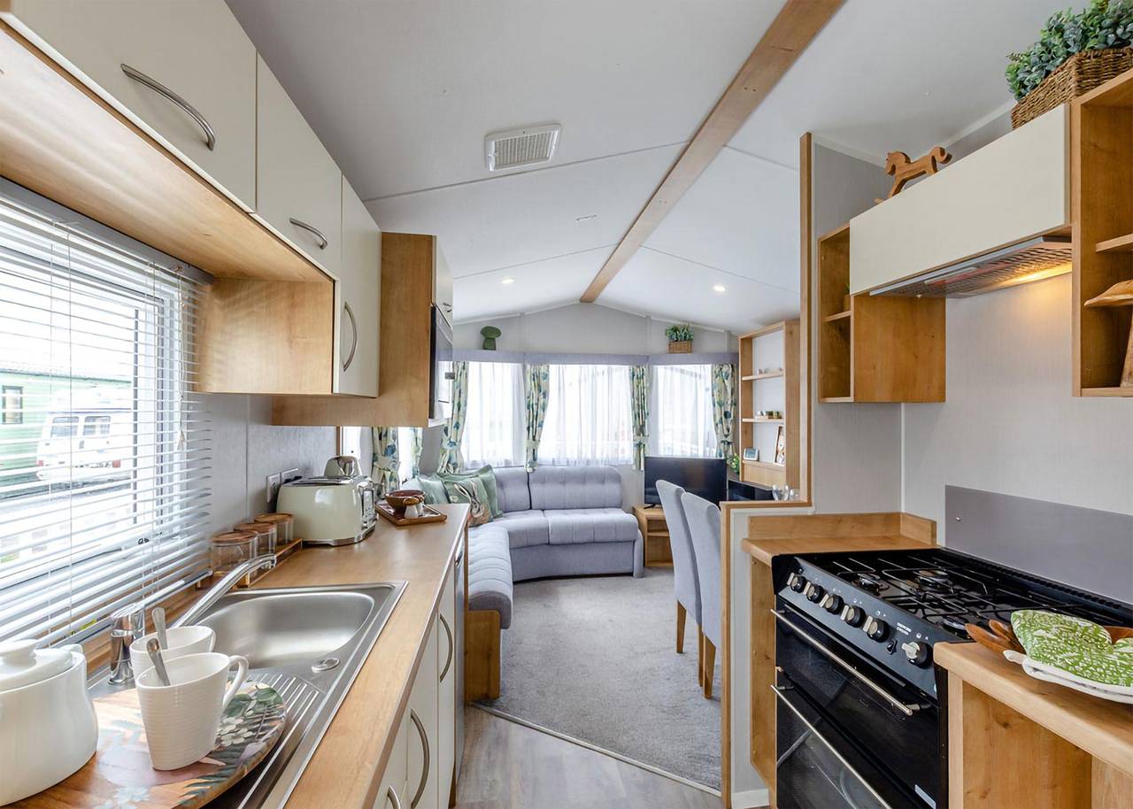 Bronze 2 Bedroom Caravan, Sleeps 4 in California (Great Yarmouth), Great Yarmouth