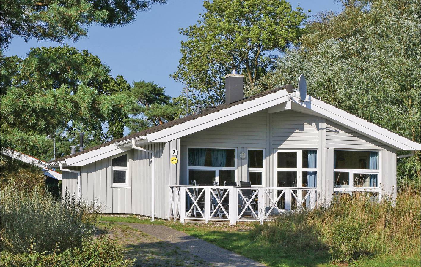 Gemütliches 86qm Apt: WiFi, Pkng, TV, Terrasse & Strand in Priwall, Lübecker Bucht