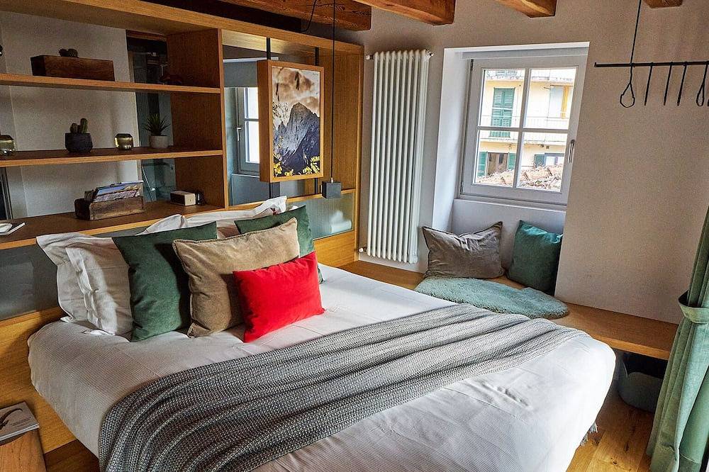 Appartamento intero, Prata - Cozy cuddle nest in the Bottonera casa vacanza with open room design in Chiavenna, Alpi del Bernina