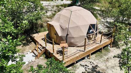 Gîte pour 2 personnes, avec vue et terrasse à L'Escarène
