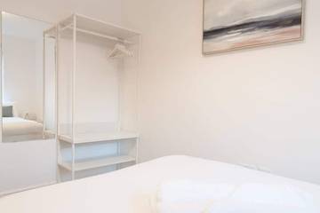 Apartment for 6 People in Derby, Midlands, Photo 4