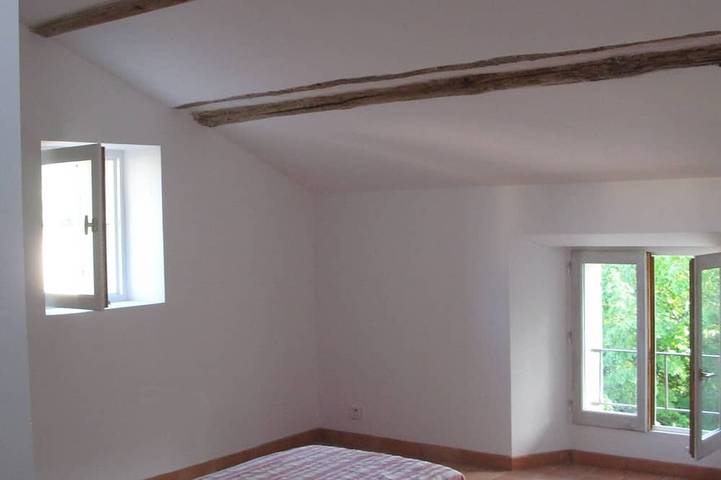 Location de vacances pour 8 personnes, avec terrasse et jardin, animaux acceptés à Malemort-du-Comtat - 3