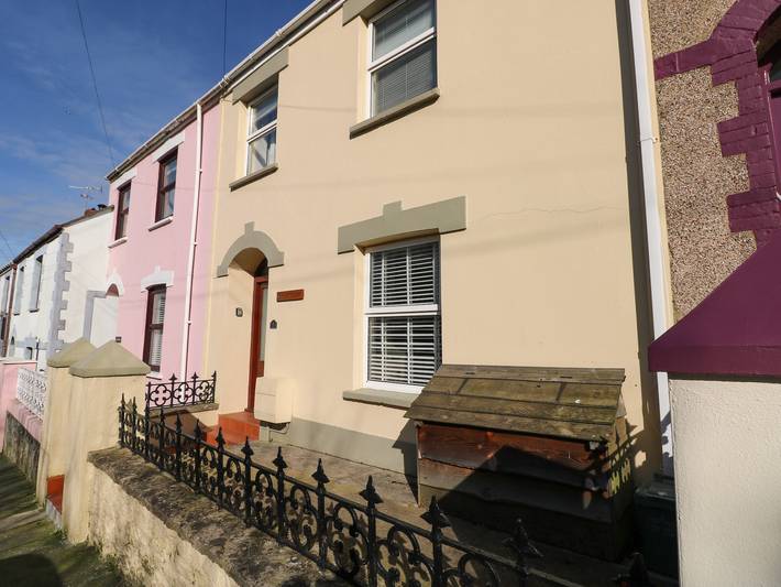 Cottage for 8 people in Pembrokeshire