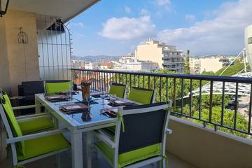Gîte pour 4 personnes dans Office De Tourisme De Juan Les Pins