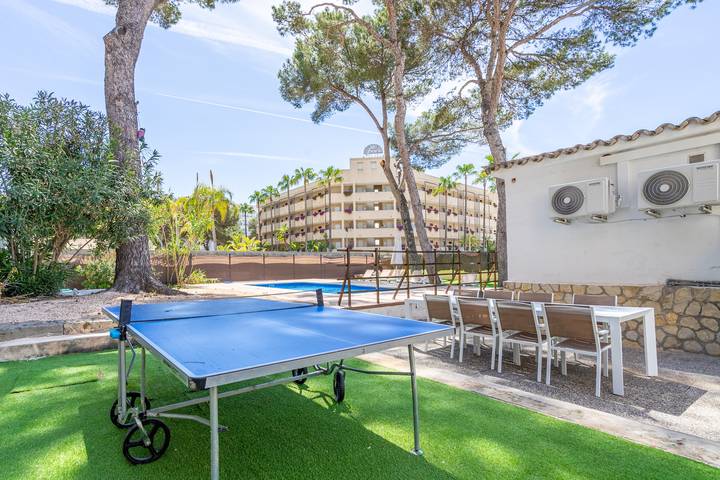 Villa Els Pins in El Arenal, Palma